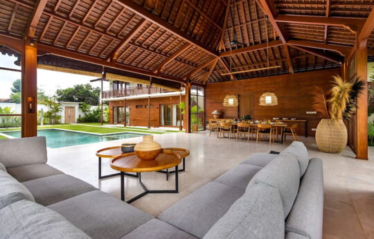 Villa Aloui Kerobokan holiday villa rental in bali Villa Aloui Kerobokan holiday villa rental in bali