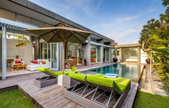 Villa Bamboo Villa Bamboo swimming pool and sunbeds with view of interiors