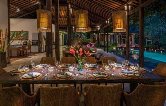 Ubud holiday rental in bali – villa crystal castle Ubud holiday rental in bali - villa crystal castle