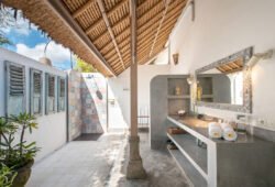 Book Villa Damai Manis - contact Bali Villa Escapes