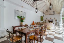 Book Villa Kailysa Indah - contact us now!