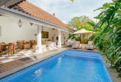 Book Villa Kailysa Indah - contact us now!