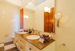 Book Villa Kailysa Indah - contact us now!