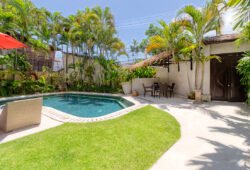 3 bedroom Seminyak villa for rent - Villa Matahari, contact us now!