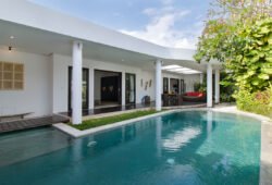 Book Villa Lanai, contact Bali Villa Escapes now!