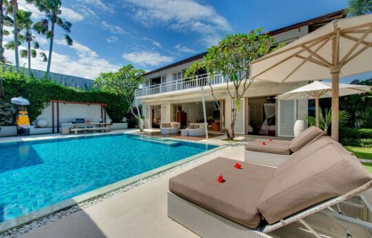 Villa Jajaliluna villa Jajaliluna exterior with outdoor deck area, day beds and view of swimming pool