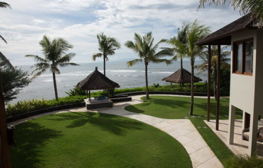 Sanur villas – Villa Puri Salila, view of garden area with ocean Villa Puri Salila Sanur Villas