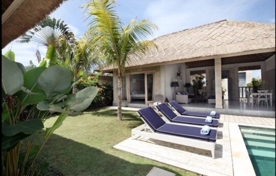 Villa Umah di Desa II Seminyak villas