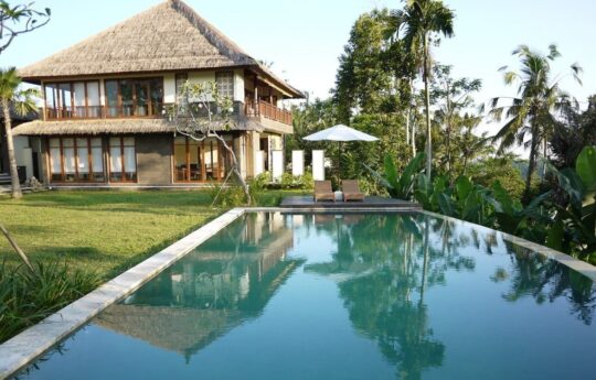 Bali Villas Ubud – Villa Vastu, swimming pool and villa exterior Villa Vastu Ubud Villas