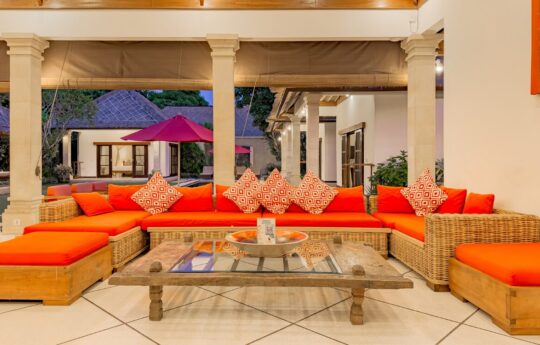 Villa Darma – Streamer 2 Villa Darma Living Room