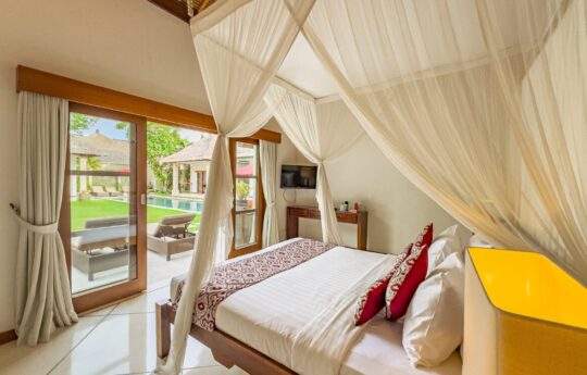 Villa Darma – Streamer 4 Villa Darma Bedroom
