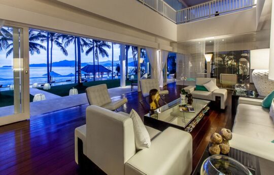 Villa Stella Candidasa Villa to rent in Bali