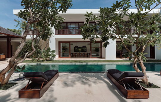 Villa Amara Pradi Seminyak holiday villa rental - bali villa escapes