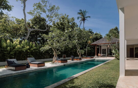 Villa Amara Pradi Seminyak holiday villa rental- bali villa escapes