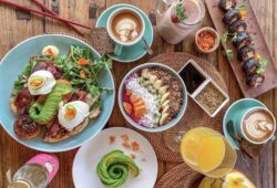 Rent Villa Madiba 2 - contact Bali Villa Escapes now! table full of delicious healthy food